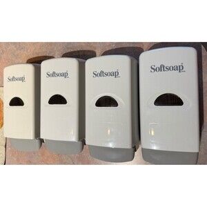 Lot of 4 SOFTSOAP brand Soap Dispensers NEW 800 mL